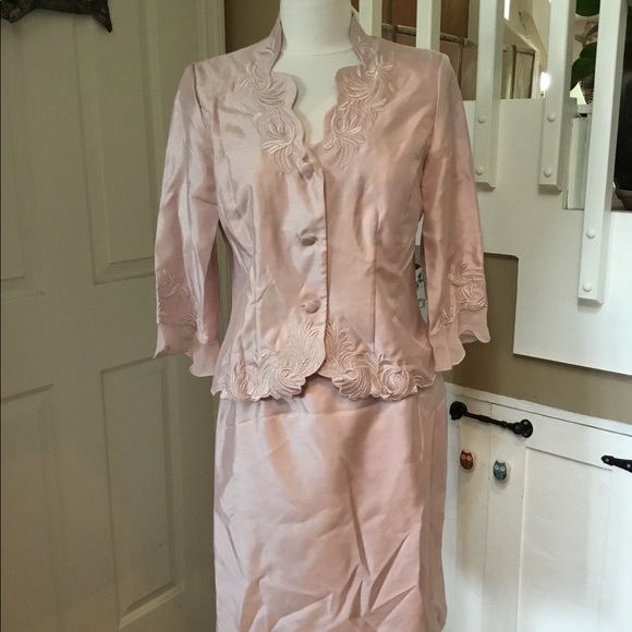 DRAPER’S & DAMON’S Suit - Picture 3 of 7